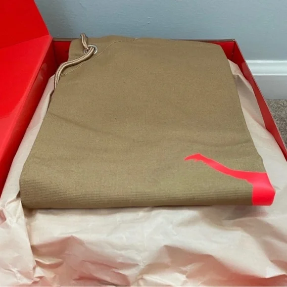 Jordan 6 T. Scott “British Khaki” - Picture 8 of 9